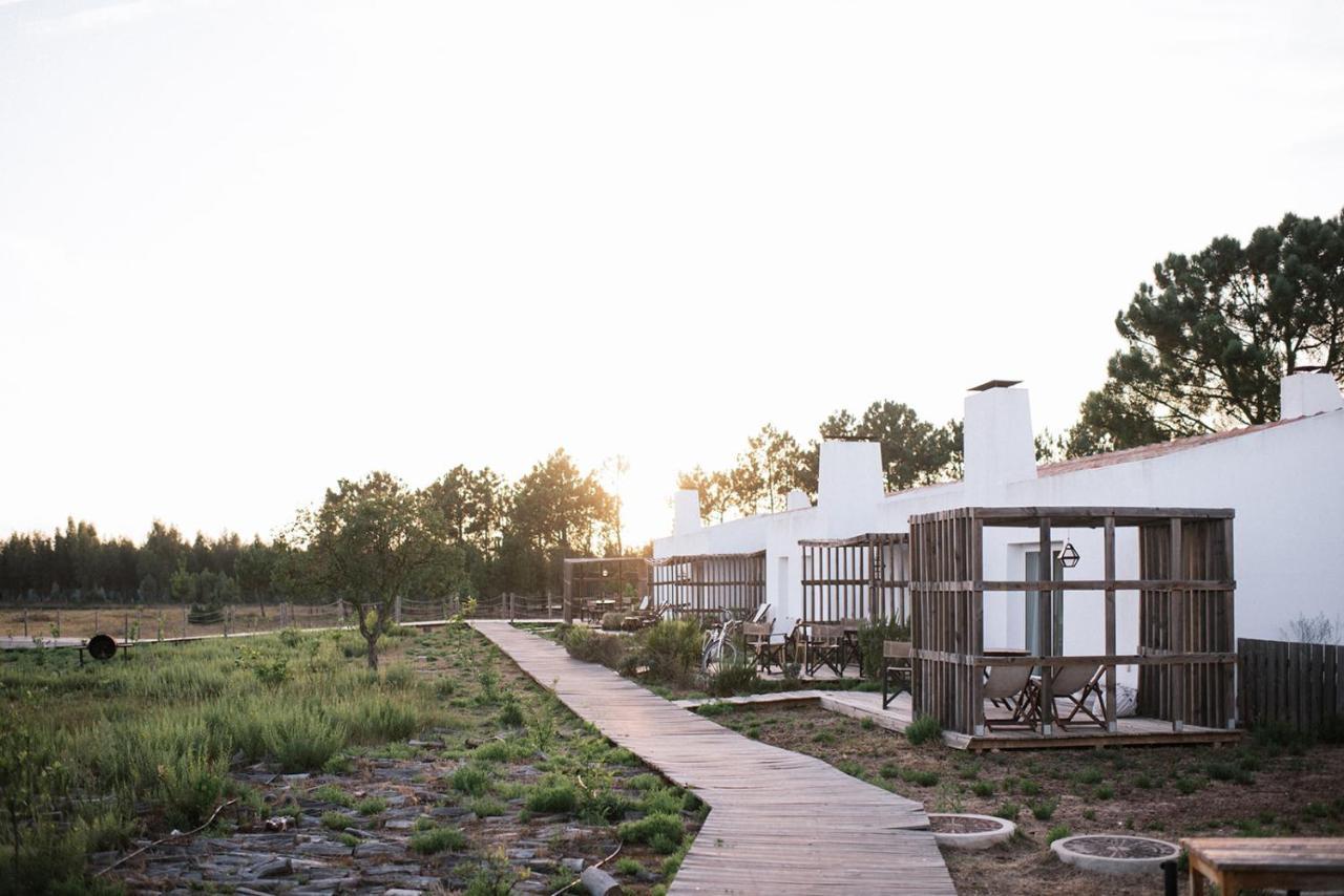 Craveiral Farmhouse By Belong Staying & Feeling São Teotónio Exterior foto