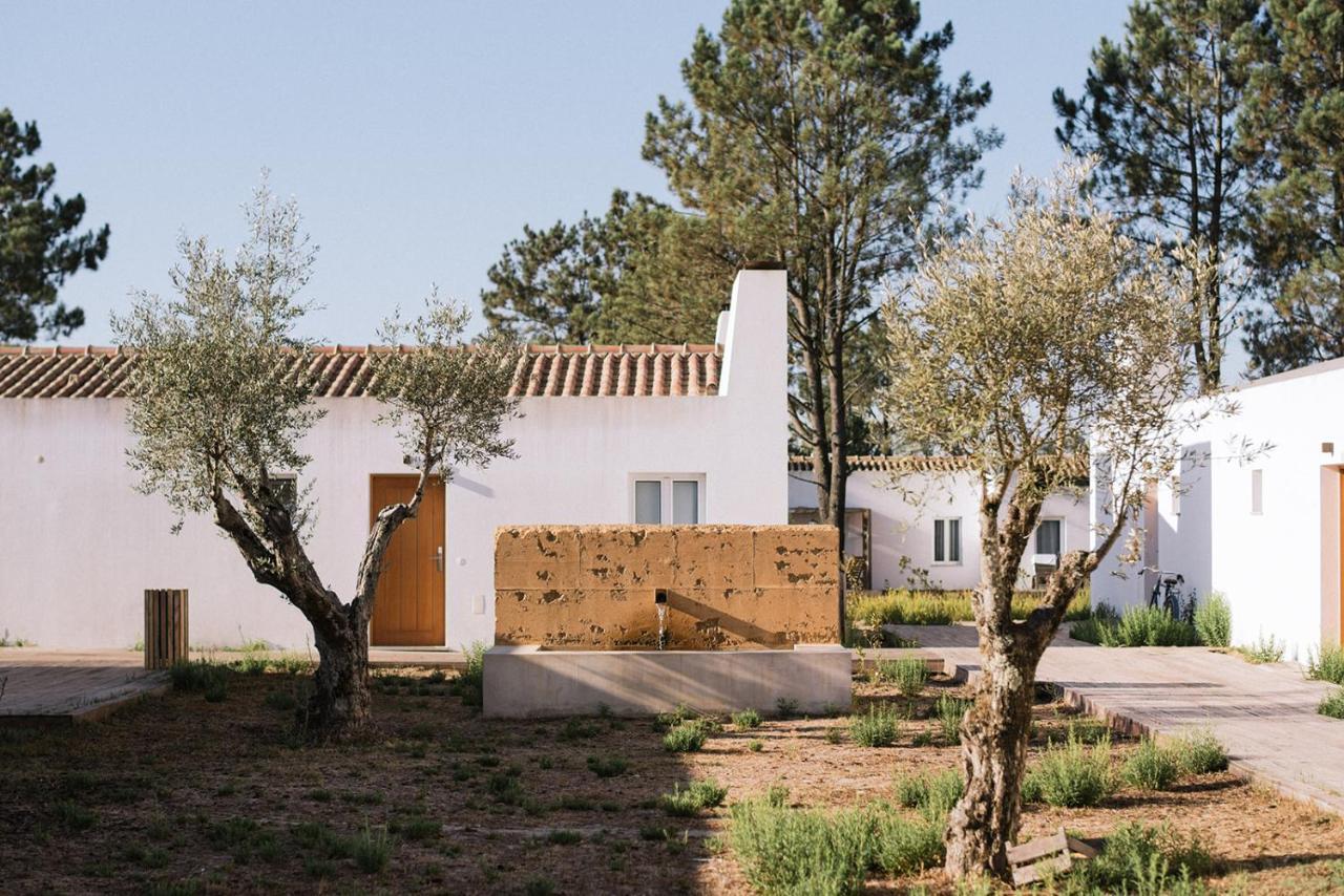 Craveiral Farmhouse By Belong Staying & Feeling São Teotónio Exterior foto