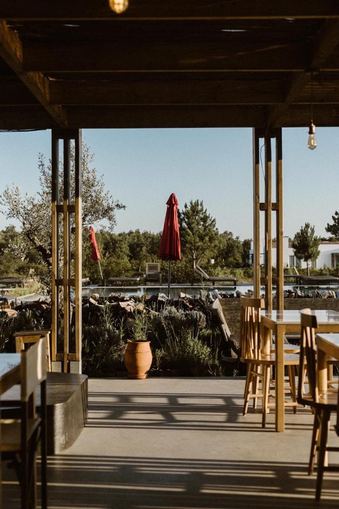Craveiral Farmhouse By Belong Staying & Feeling São Teotónio Exterior foto